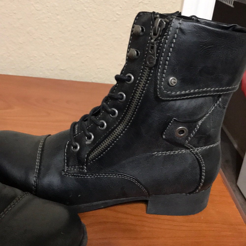 SOLD - Picture 4 of 7